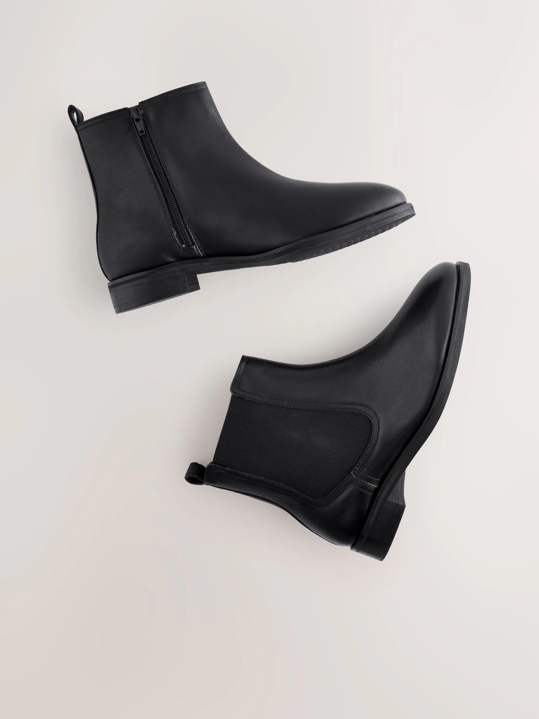 Zwart leer - Forever Comfort® Chelsea-enkellaarzen
