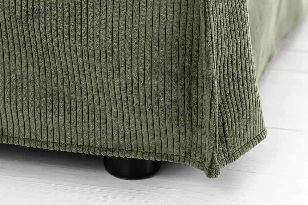 Großes 3-Sitzer Sofa HEAVEN 200cm grün Cord Federkern Hussensofa