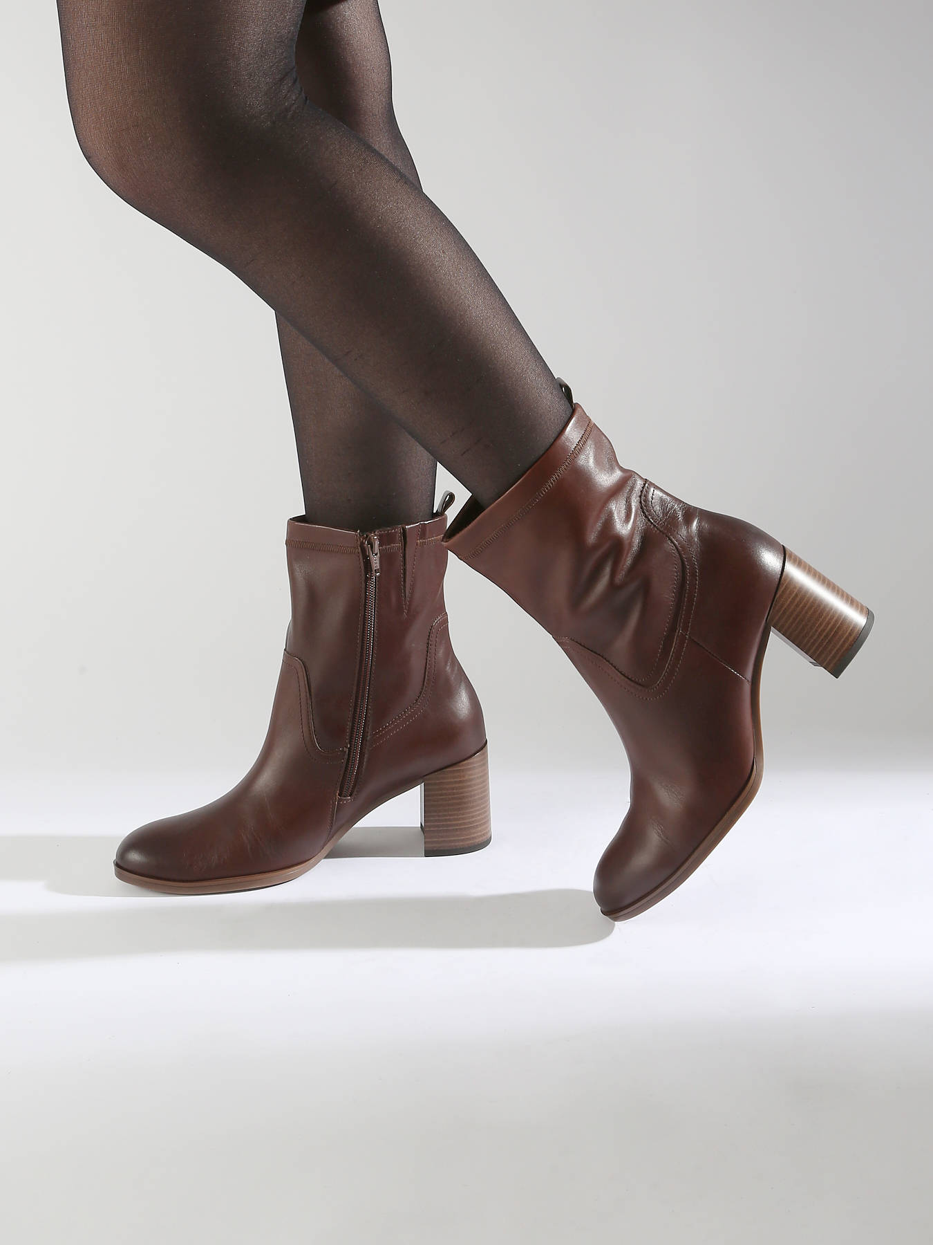 Bottines  talon en cuir GABOR