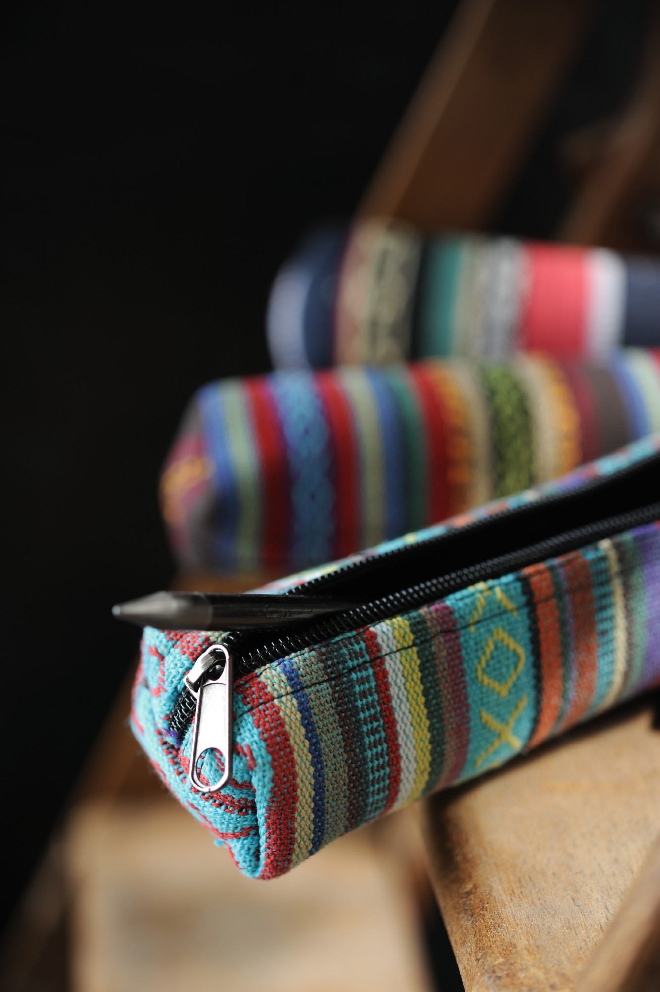 Stifteetui Nepalstyle 'Timmins', multicolor, T 21 cm, B 18 cm günstig bestellen