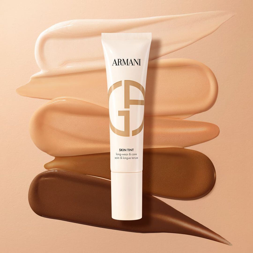Giorgio Armani Luminous Silk Skin Tint