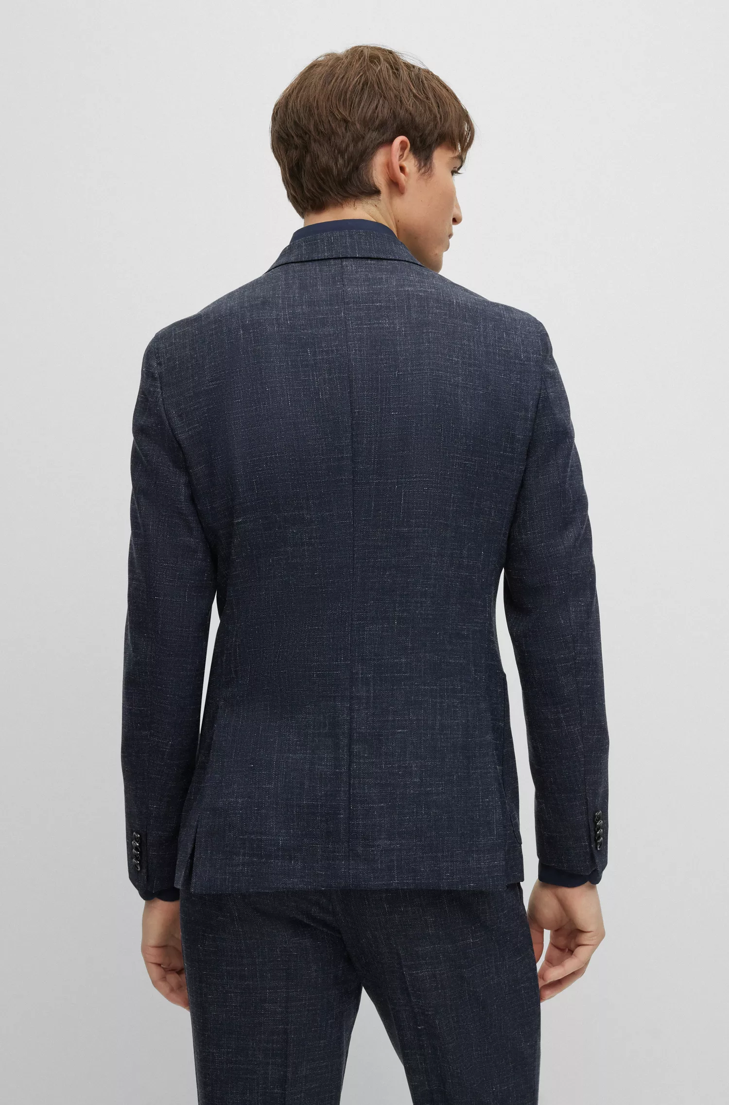 Terno BOSS preto slim fit em mistura de lã estampada
