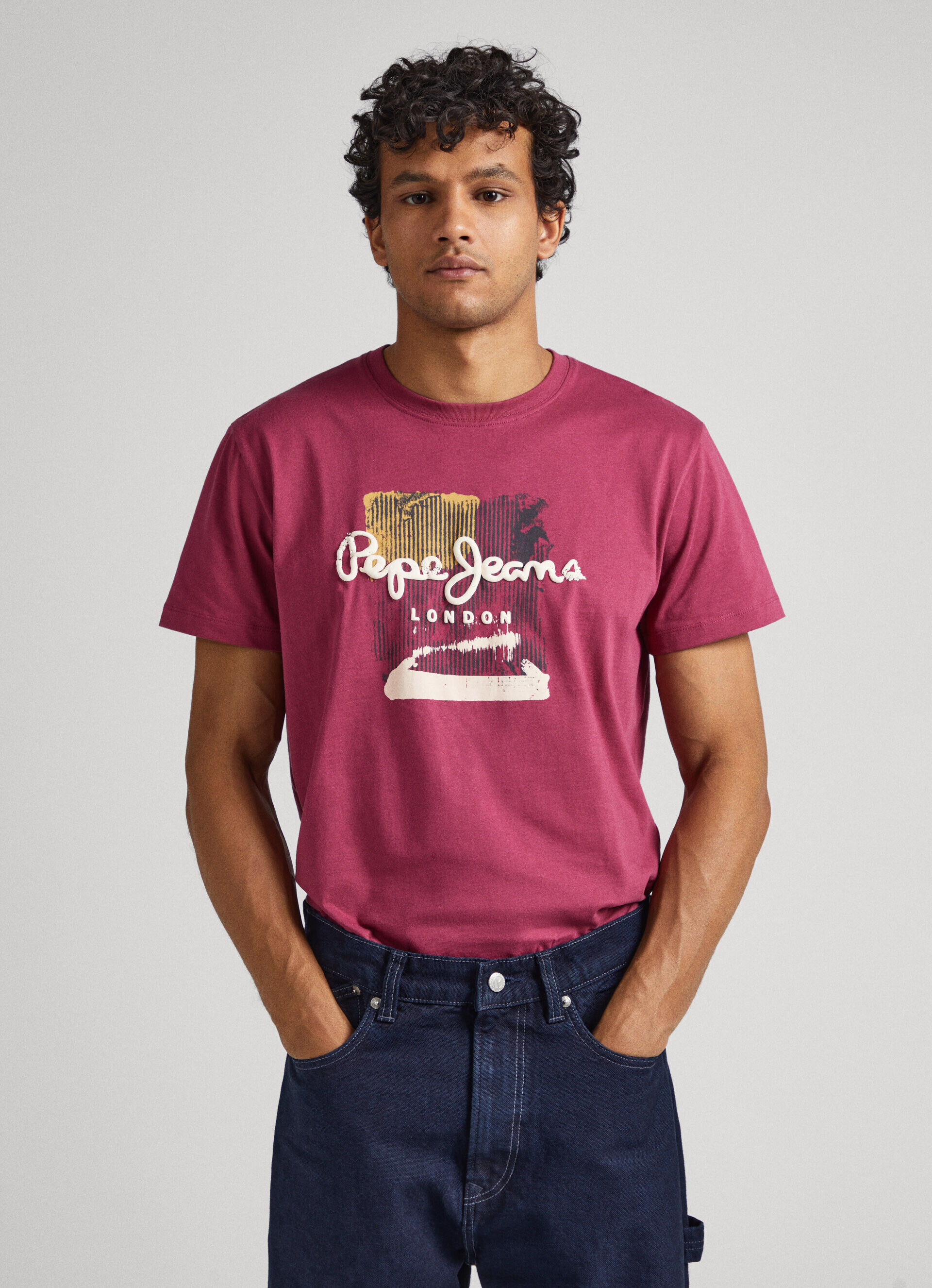 Camiseta com estampa puff - vermelho framboesa esmagado