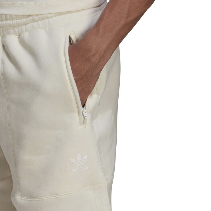 adidas Adicolor Clean Classics 3-Stripes shorts Gul