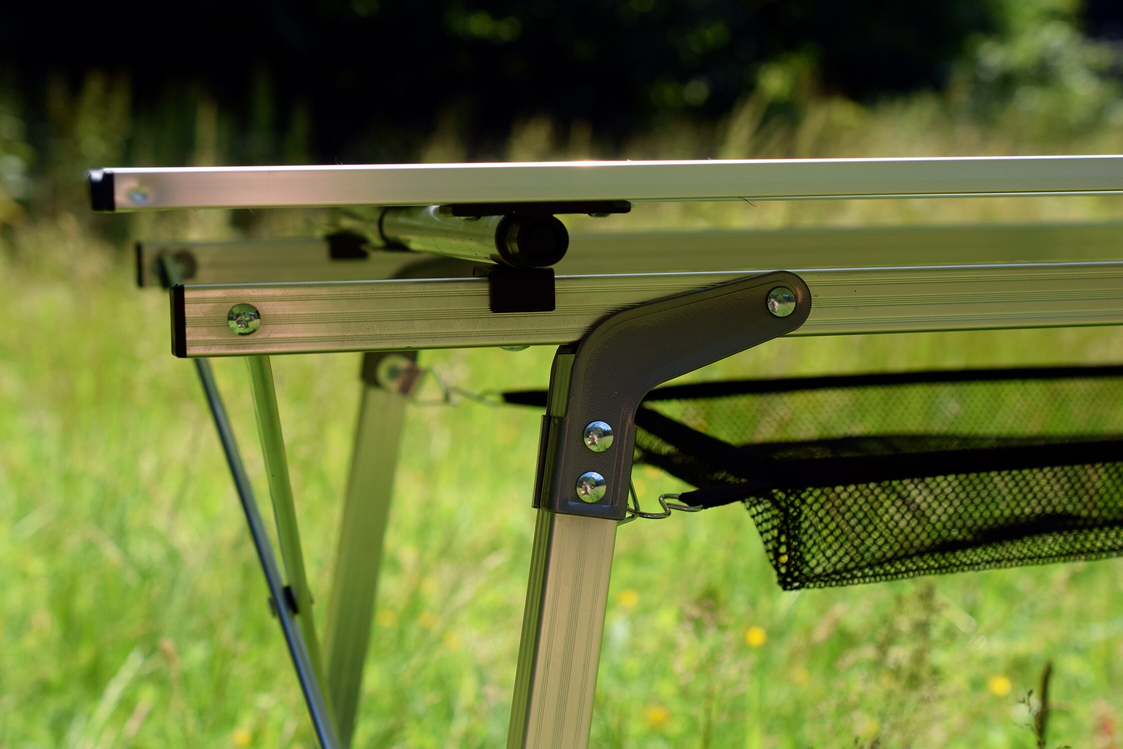 highfeld® Alu Falttisch Outdoortisch Reisetisch mit Tragetasche