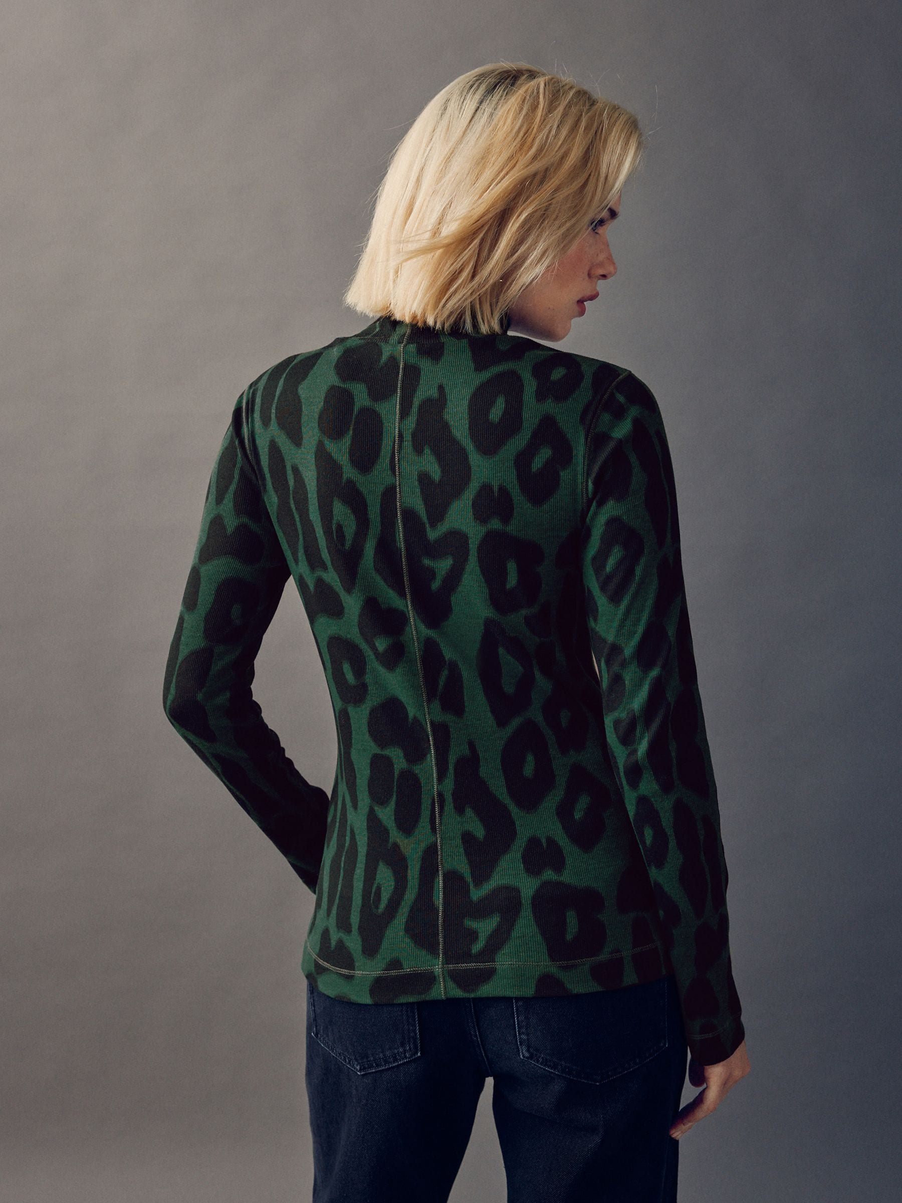 Groen met dierenprint - Geribbeld hoogsluitend T-shirt met lange mouwen