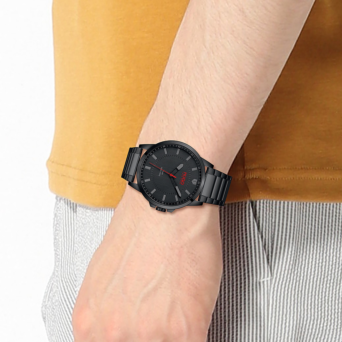 Montre HUGO First homme bracelet acier noir