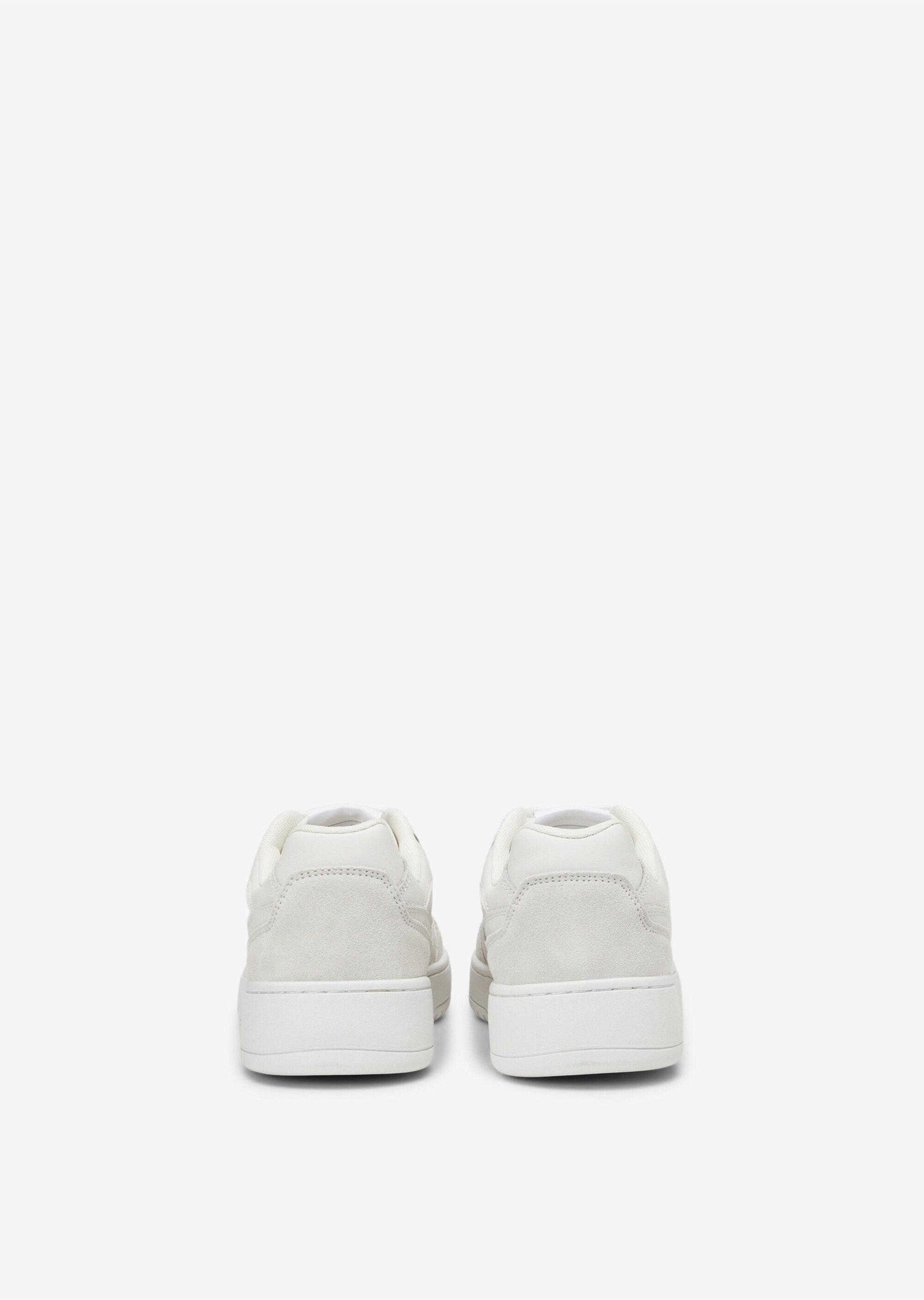 Sneaker aus Rindleder-Mix