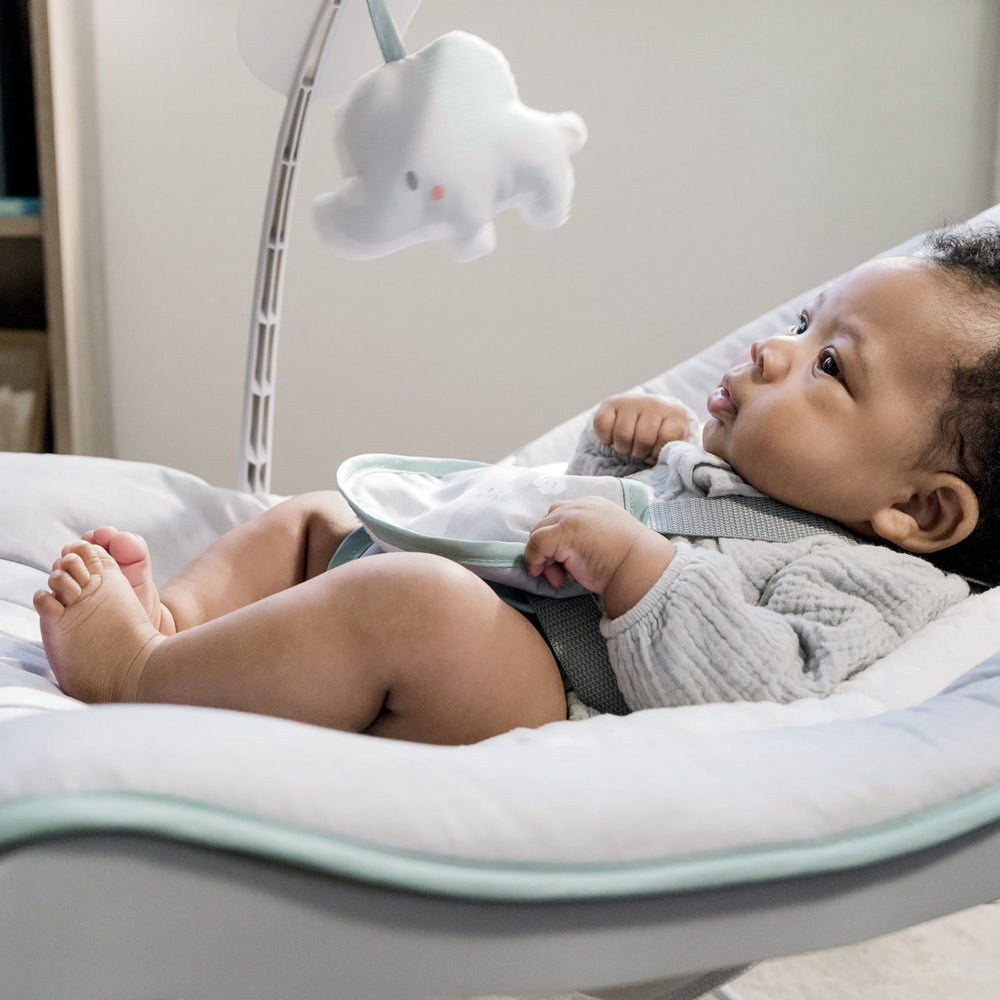 Køb Ingenuity Grey Keep Cozy™ Grow With Me Rocking Seat - Weaver™ Baby Vippestol