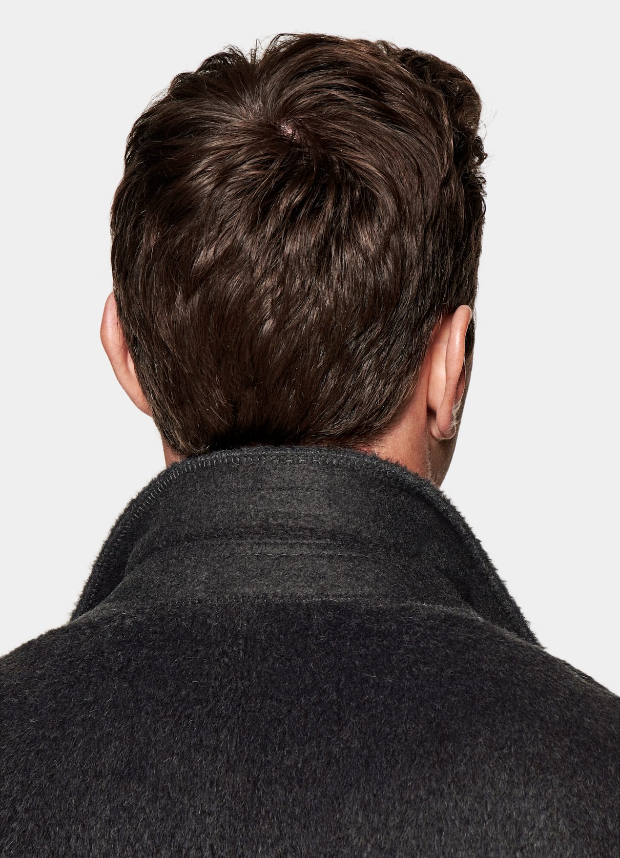 Manteau ceinturé gris foncé