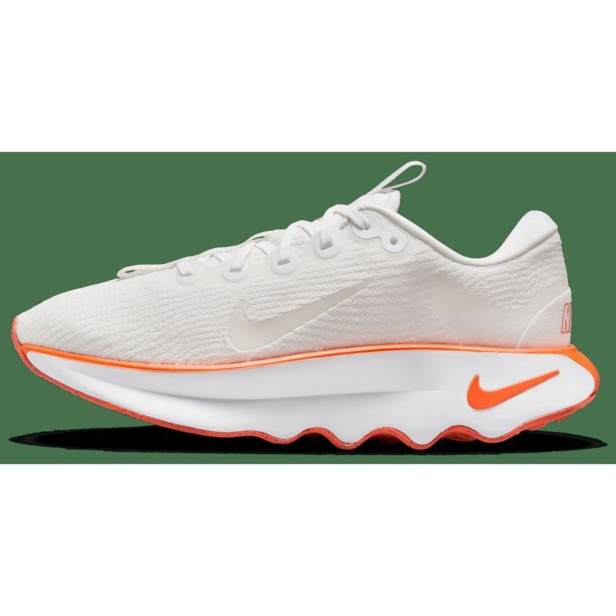 Nike Motiva