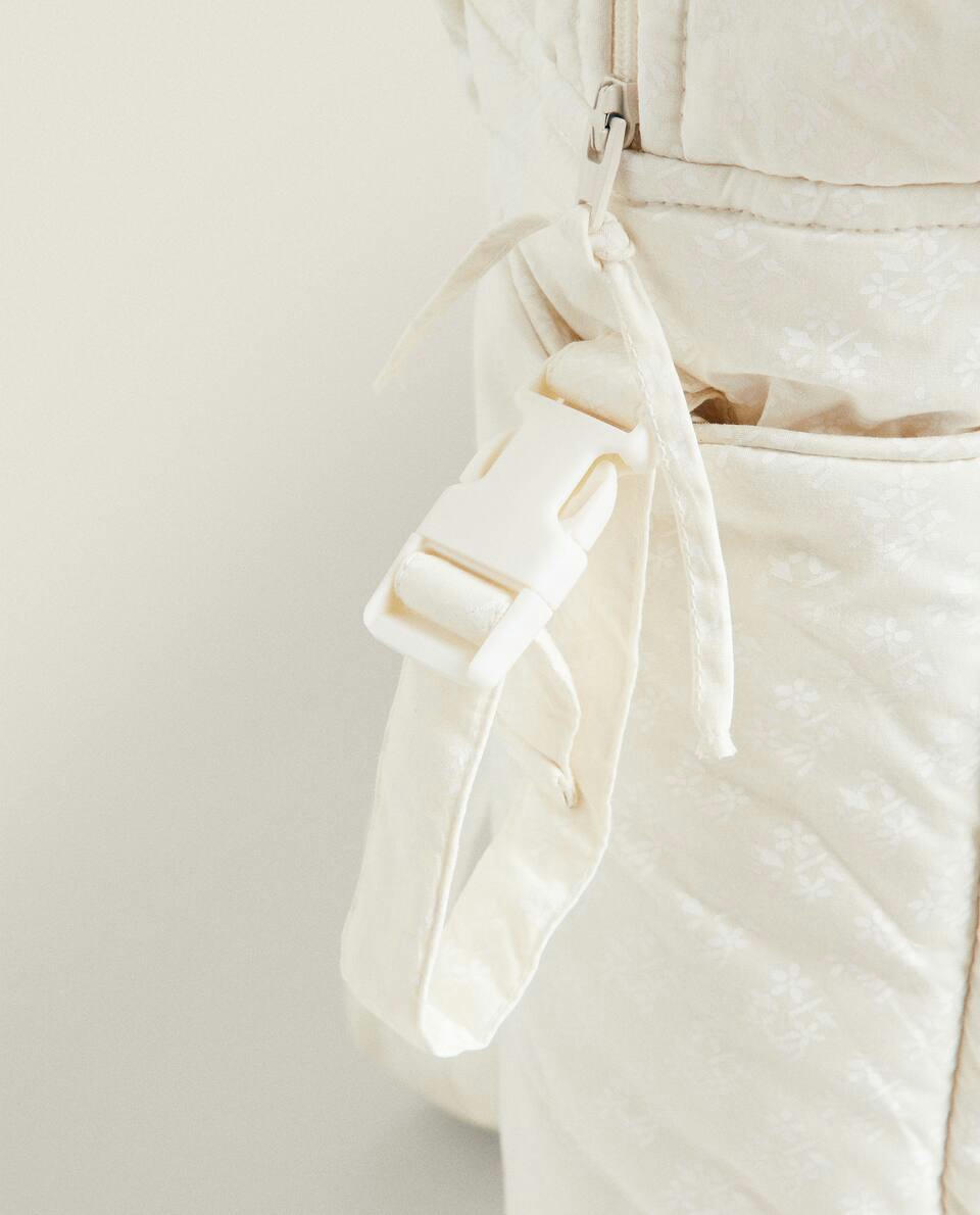 BOLSA DE MATERNIDADE COM ESTAMPA FLORAL