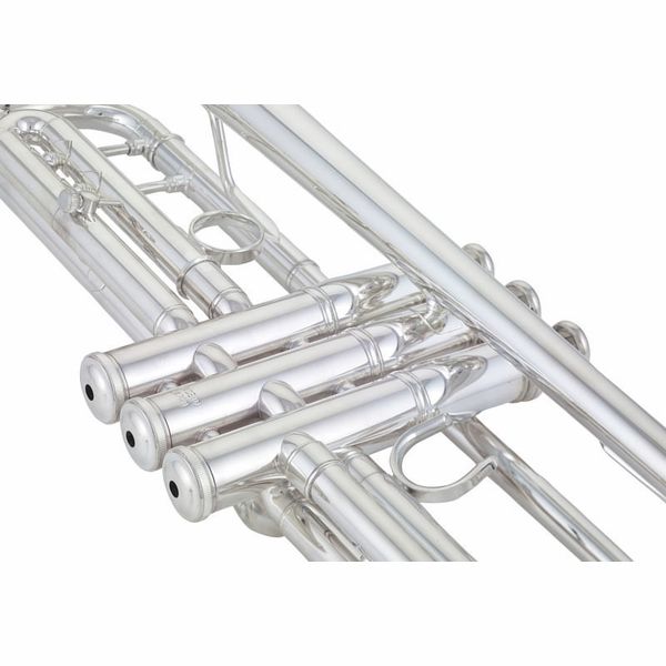 Yamaha YTR-8345S 04 Trumpet