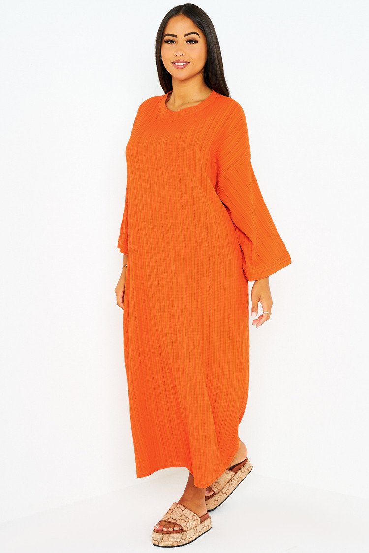 Robe orange longue à couture en relief