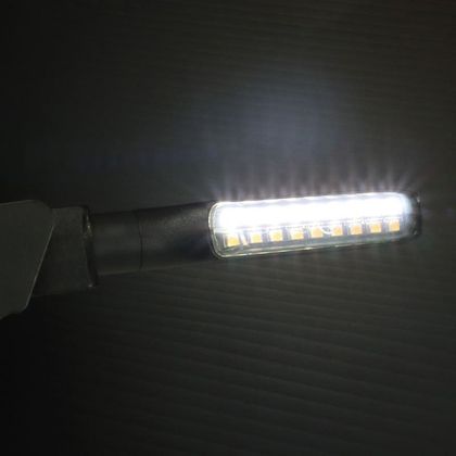 Clignotant Chaft ETERNAL LED multi fonctions avant (La paire) Universel - Noir