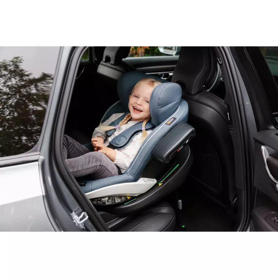 BeSafe Reboarder iZi Modular RF X1 Black Cab Set mit iZi Modular Base i-Size