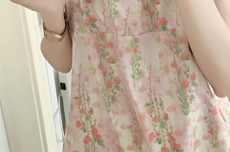 Sadelle - Spaghettibandjes, vierkante hals, bloemenprint, strikaccent, midi-pyjamajurk / camisole top / shorts / set
