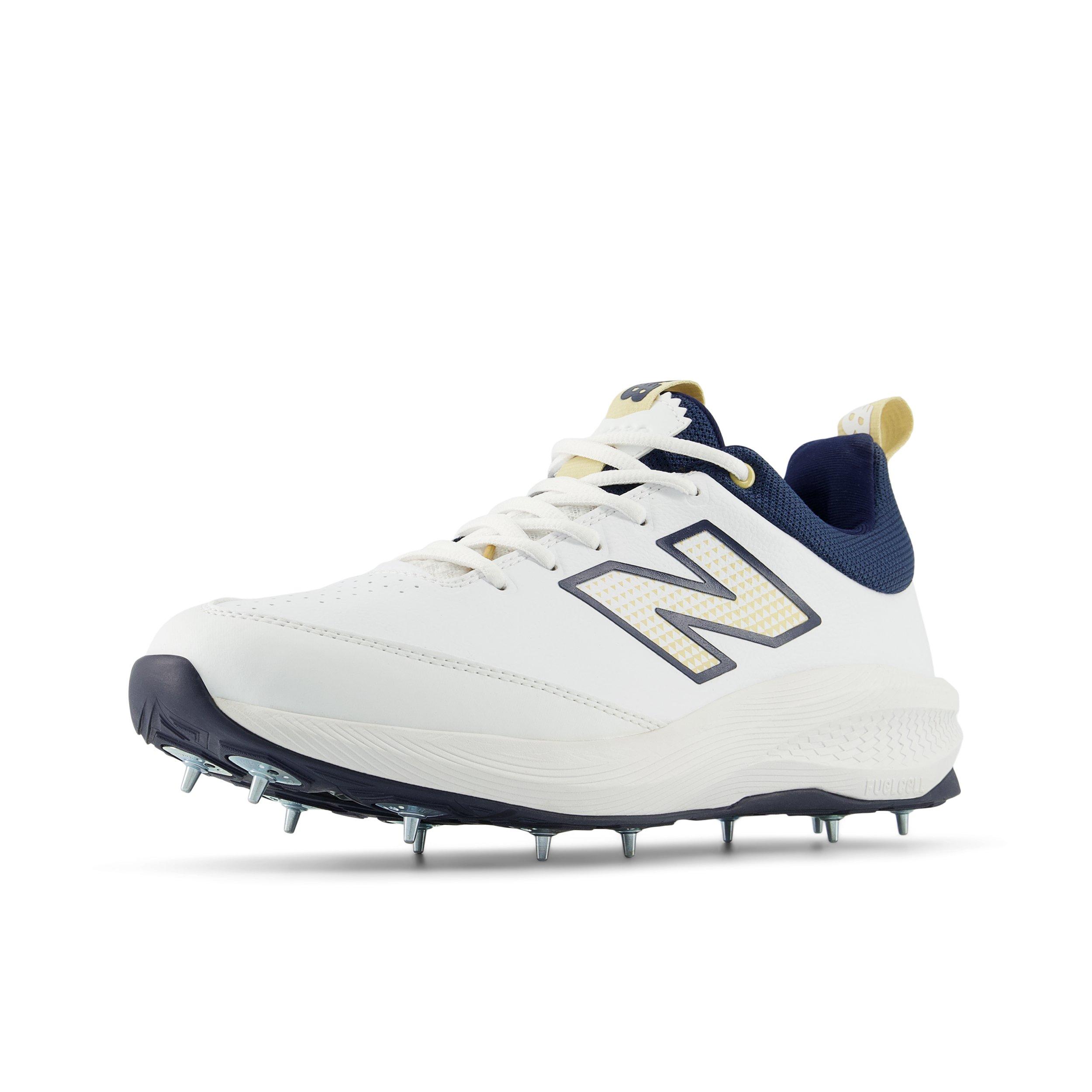 New Balance NB FuelCell 4030v5 Spike Cricket Shoes Adults