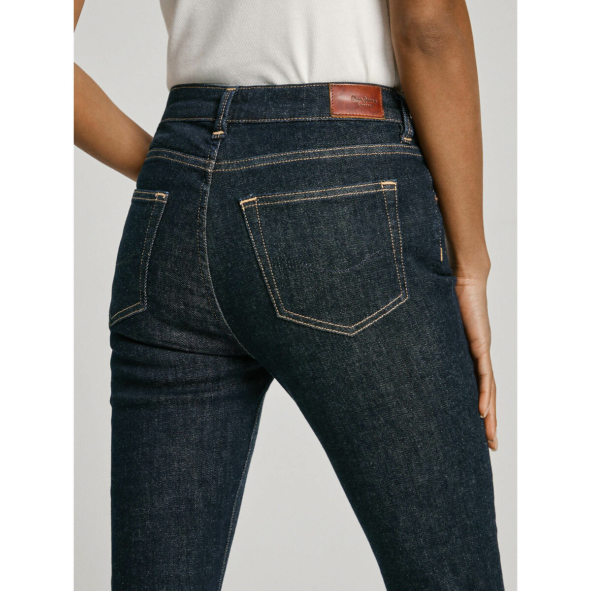 PEPE JEANS<br>Jeans skinny, cauda padrão