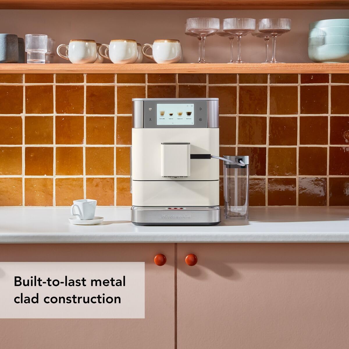 KitchenAid Kaffeevollautomat Maschine 5KES8558EPL, KF8, Heißgetränke von Espresso bis Cappuccino, automatischem Aufschäumen und Erwärmen von Milch, mit Milchbehälter (Weiss)