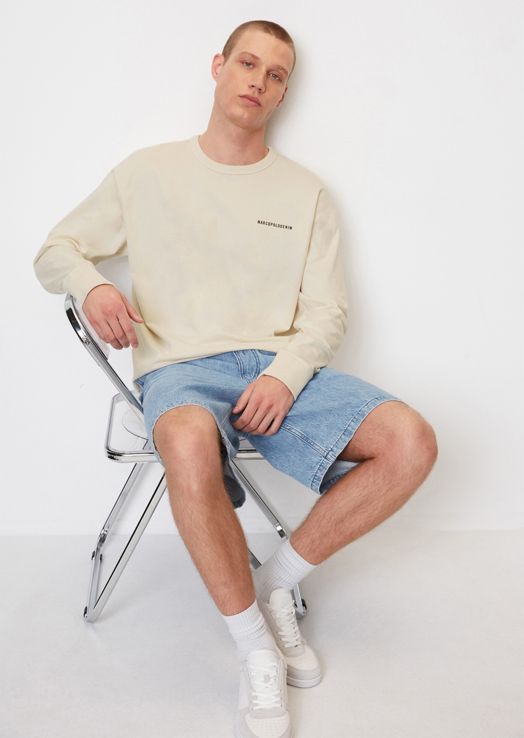 Oversize-Longsleeve mit großflächigem Rückenprint