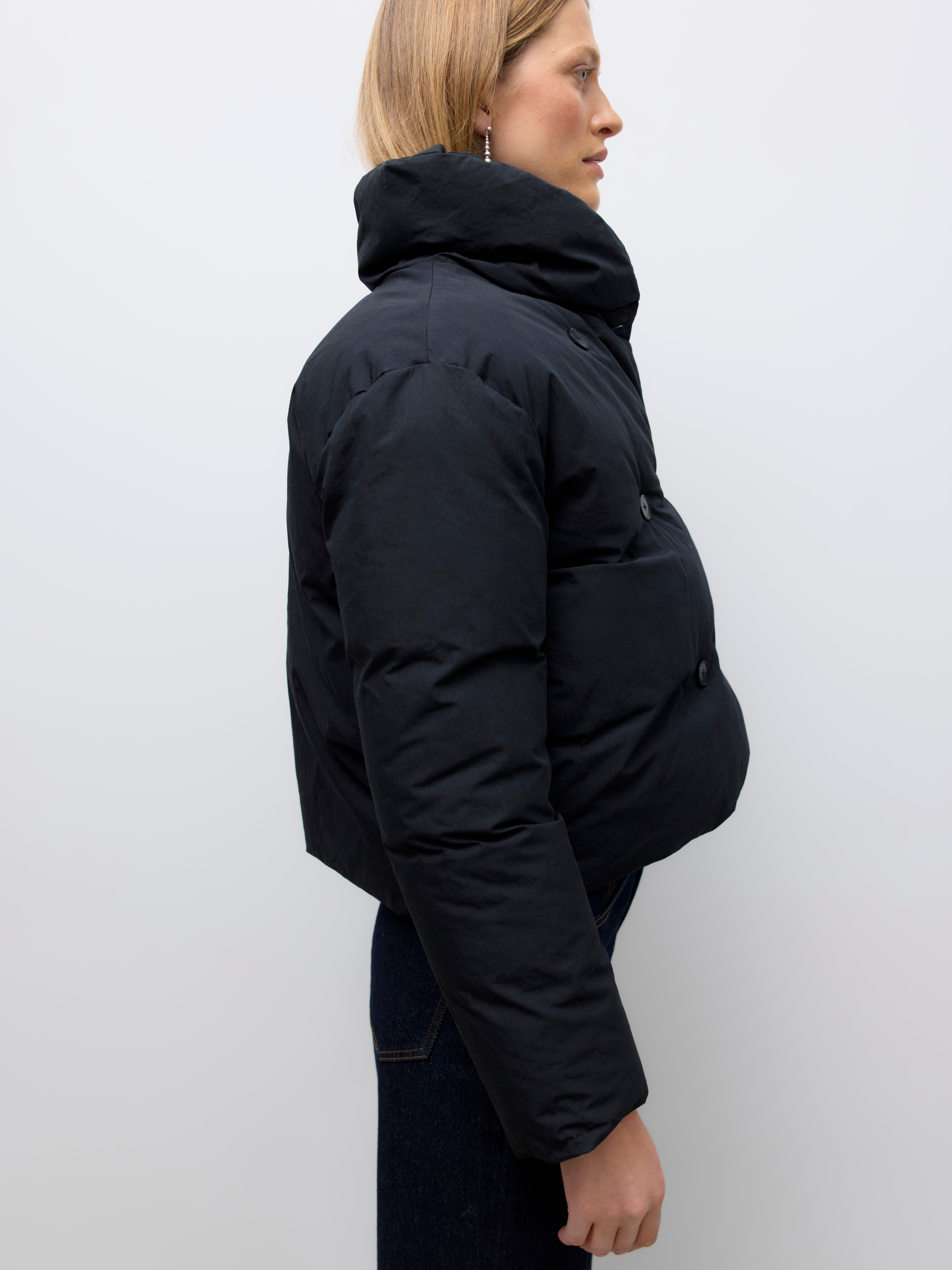 AWUMAMI Puffer jacket