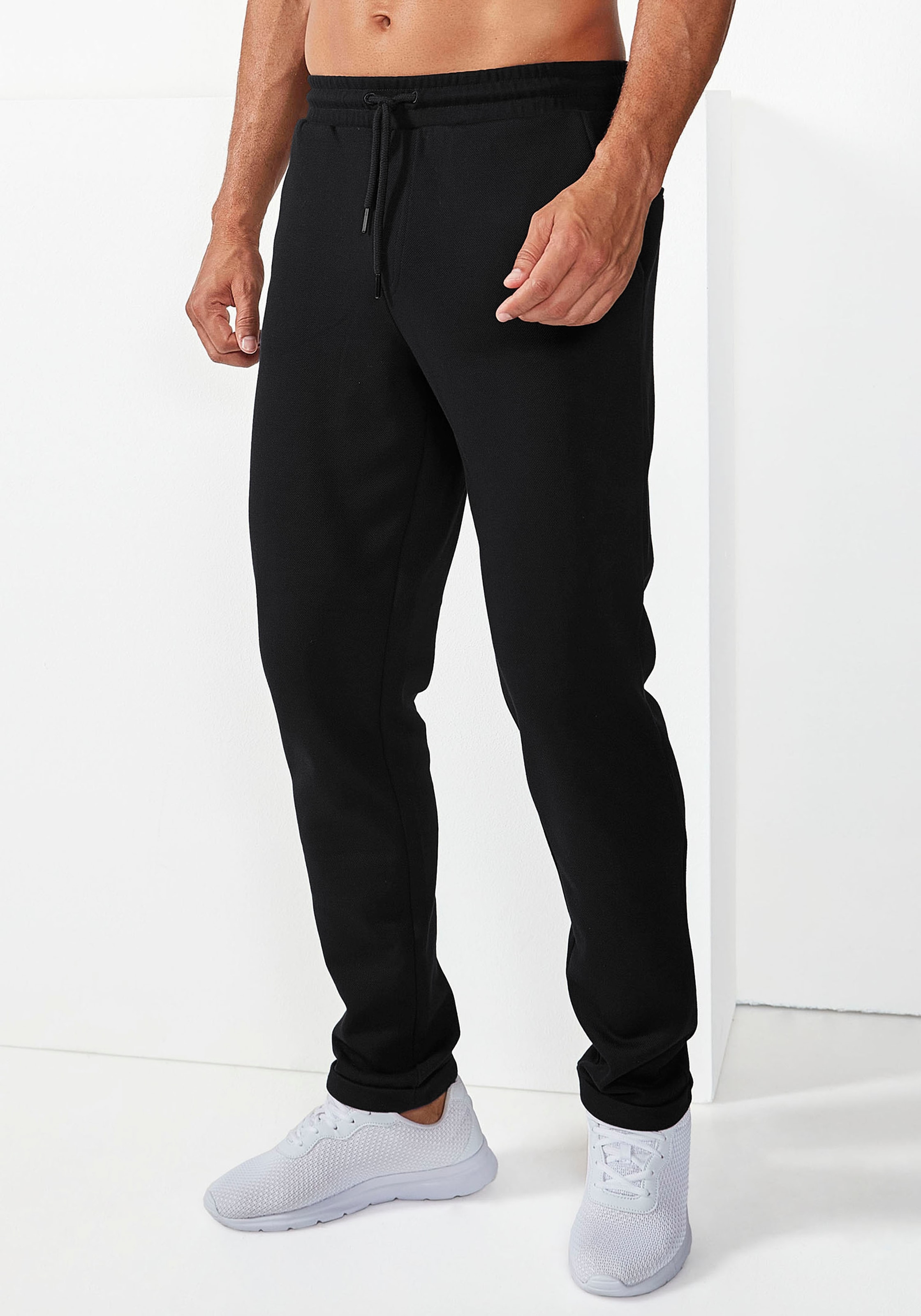 Bruno Banani Sweathose  Jogginghose aus schöner Strukturware