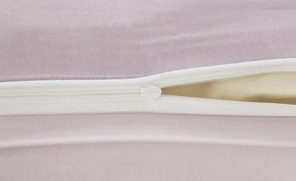 como Satin Wende-Bettwäsche Satin Piping Lilagrau 135x200 cm, 80x80 cm