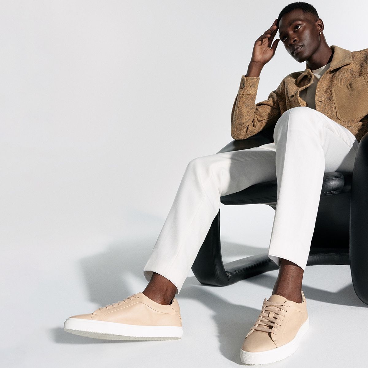 Cobi Medium Beige Men Low top