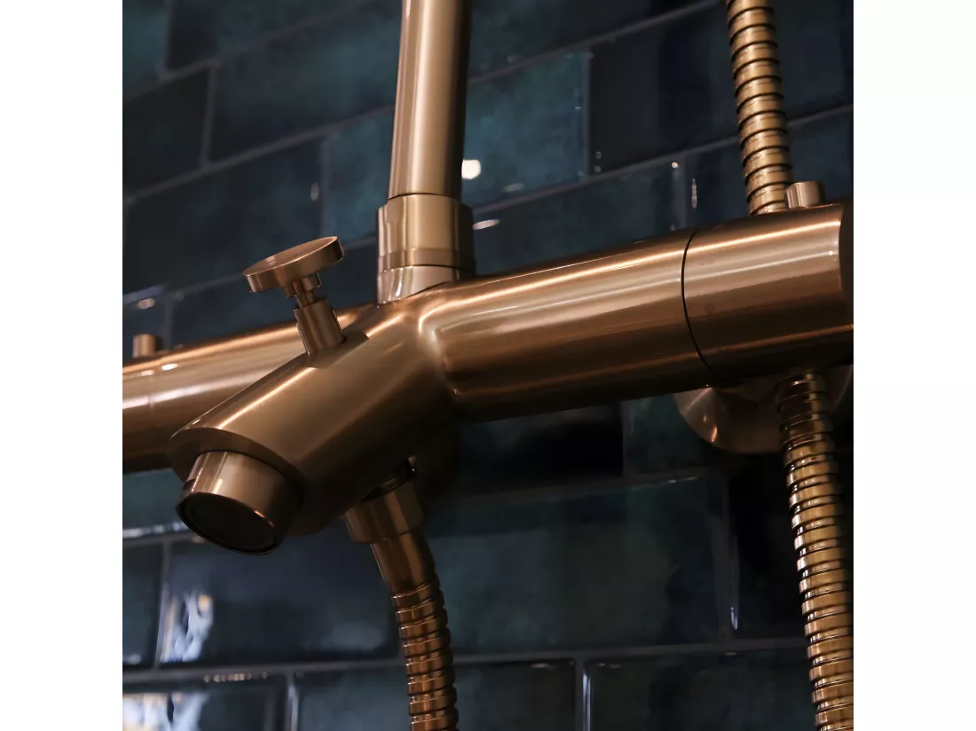 Luisa II 250 colonne bain-douche thermostatique cuivre brossé - Essebagno