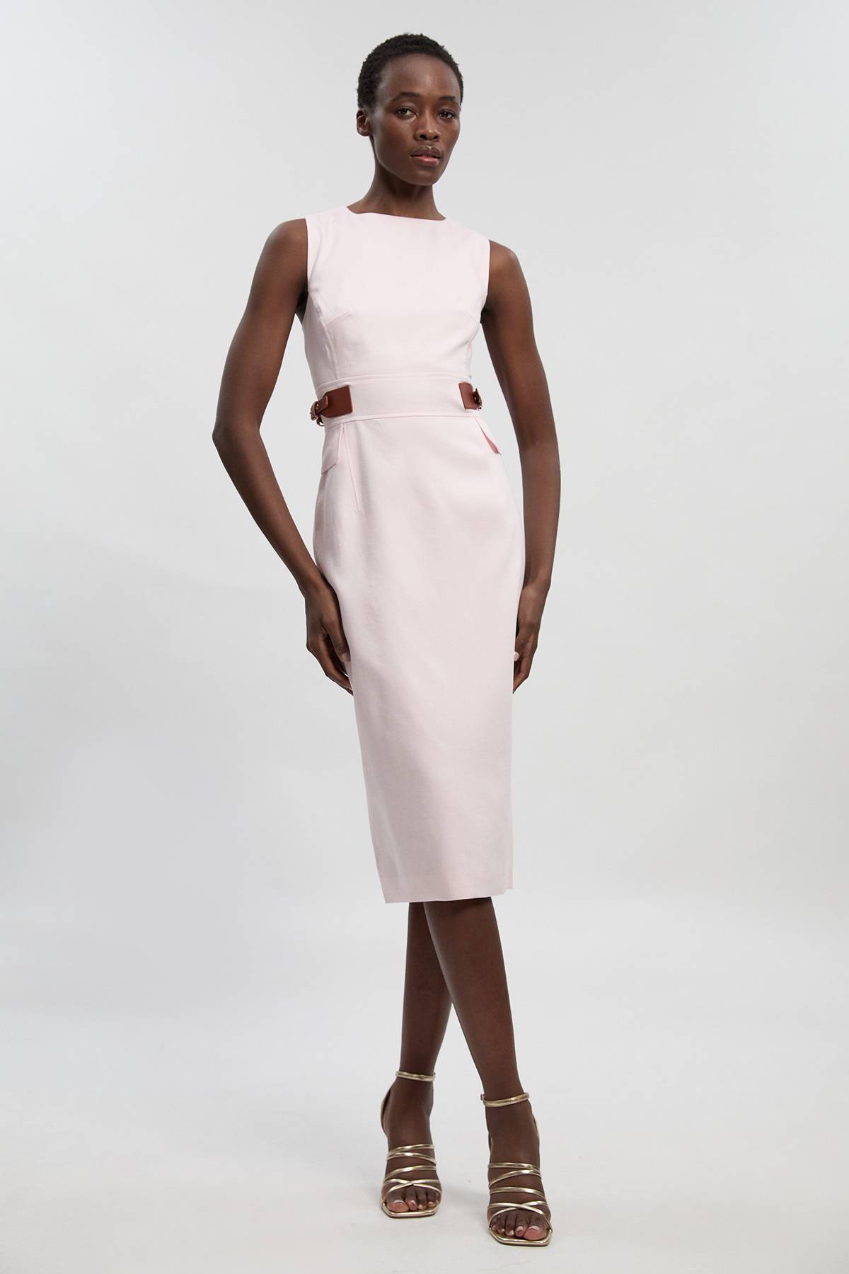 KarenMillen Robe Midi Crayon Ajustée en Lin avec Détail Patte à la Taille