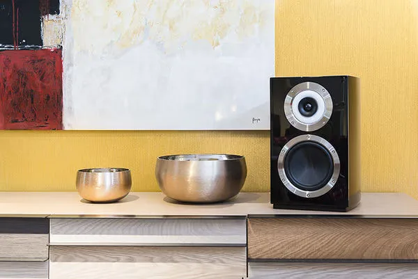 Cabasse Abyss   Cabasse Murano Blanc laqué Chaînes hi-fi composées