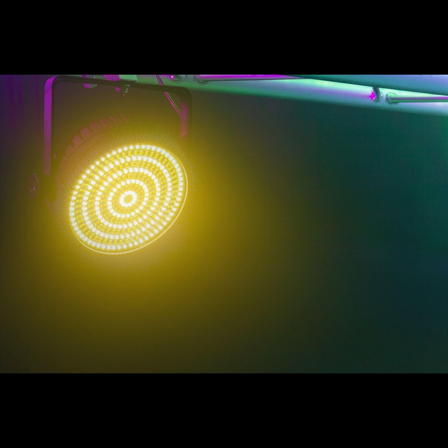 BeamZ BT430 LED par stroboscoop