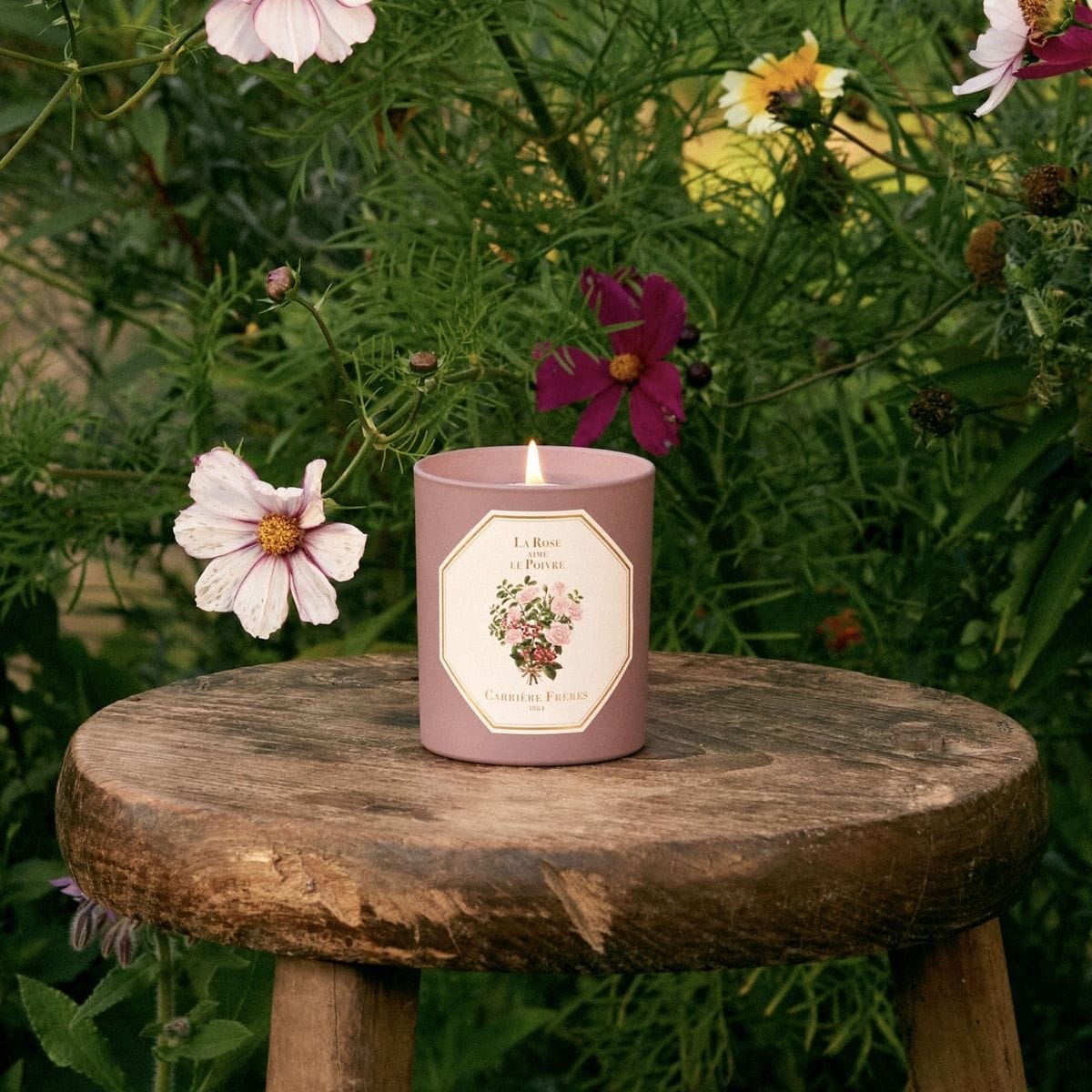 CARRIÈRE FRÈRES La Rose Aime Le Poivre Bougie Parfumée