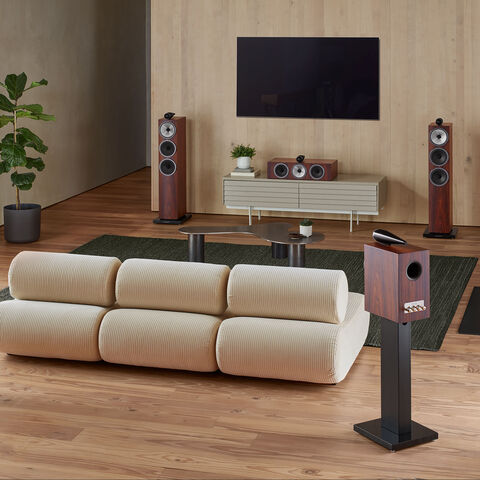 Bowers & Wilkins 703 S3 – slanke, exclusieve vloerluidspreker met topgeluid Hoogglans zwart