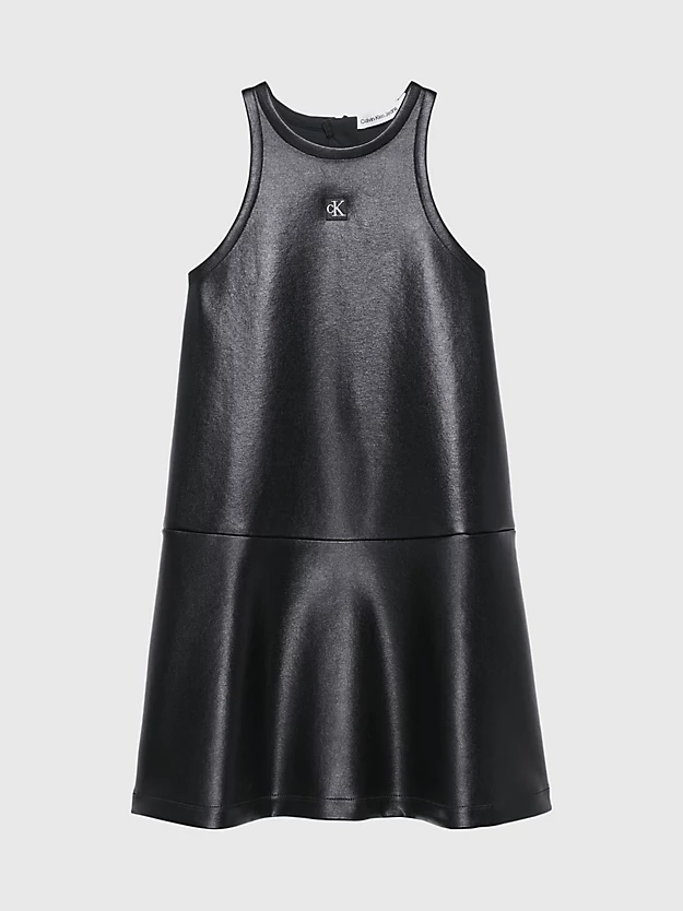 Vestido evasê sem mangas com forro