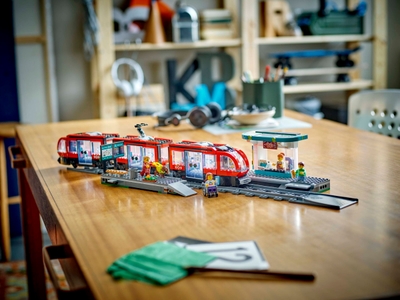 LEGO Stadstram en station (60423)