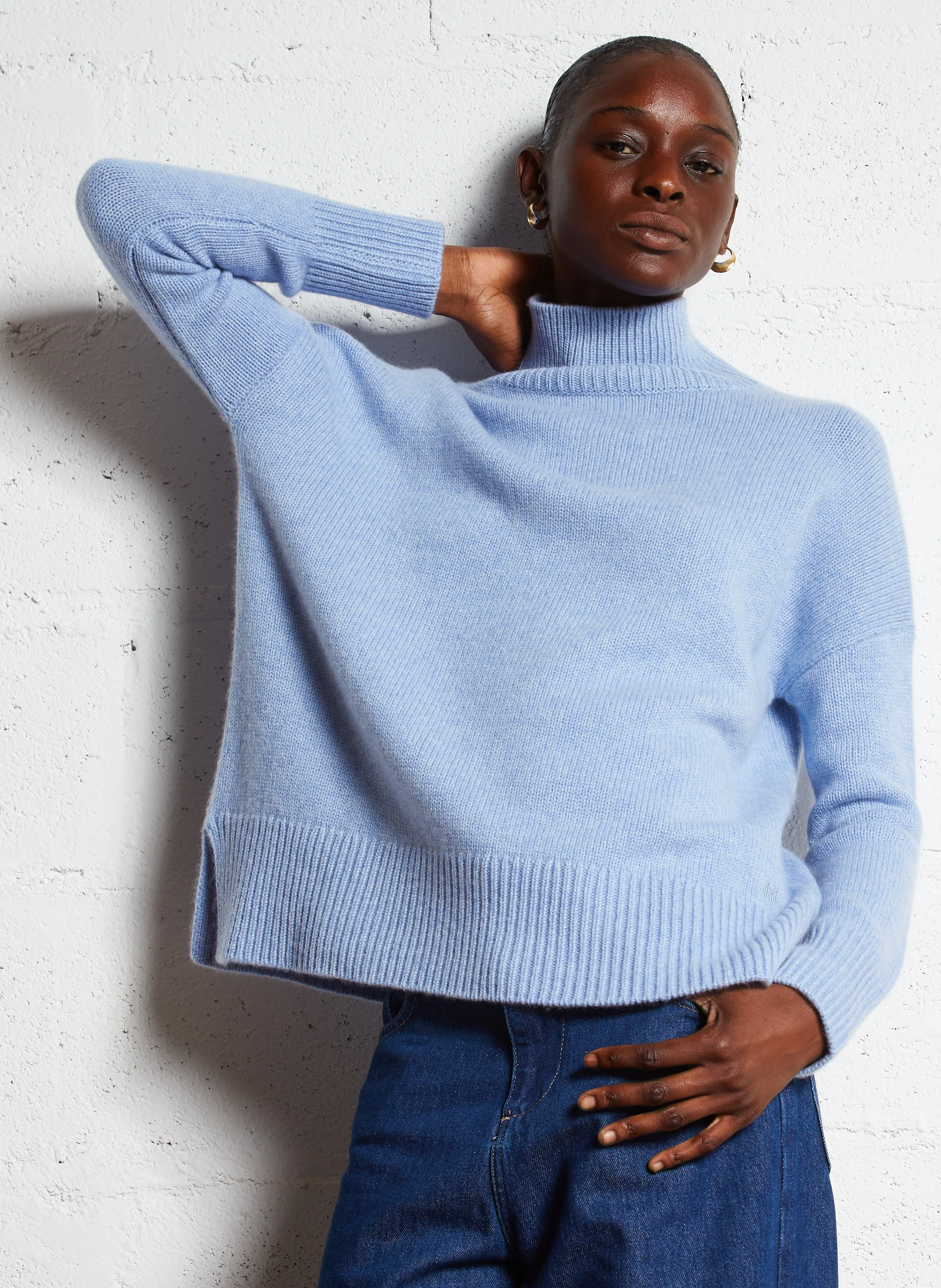 ULLA - Pull ample col montant en cachemire | Bleu