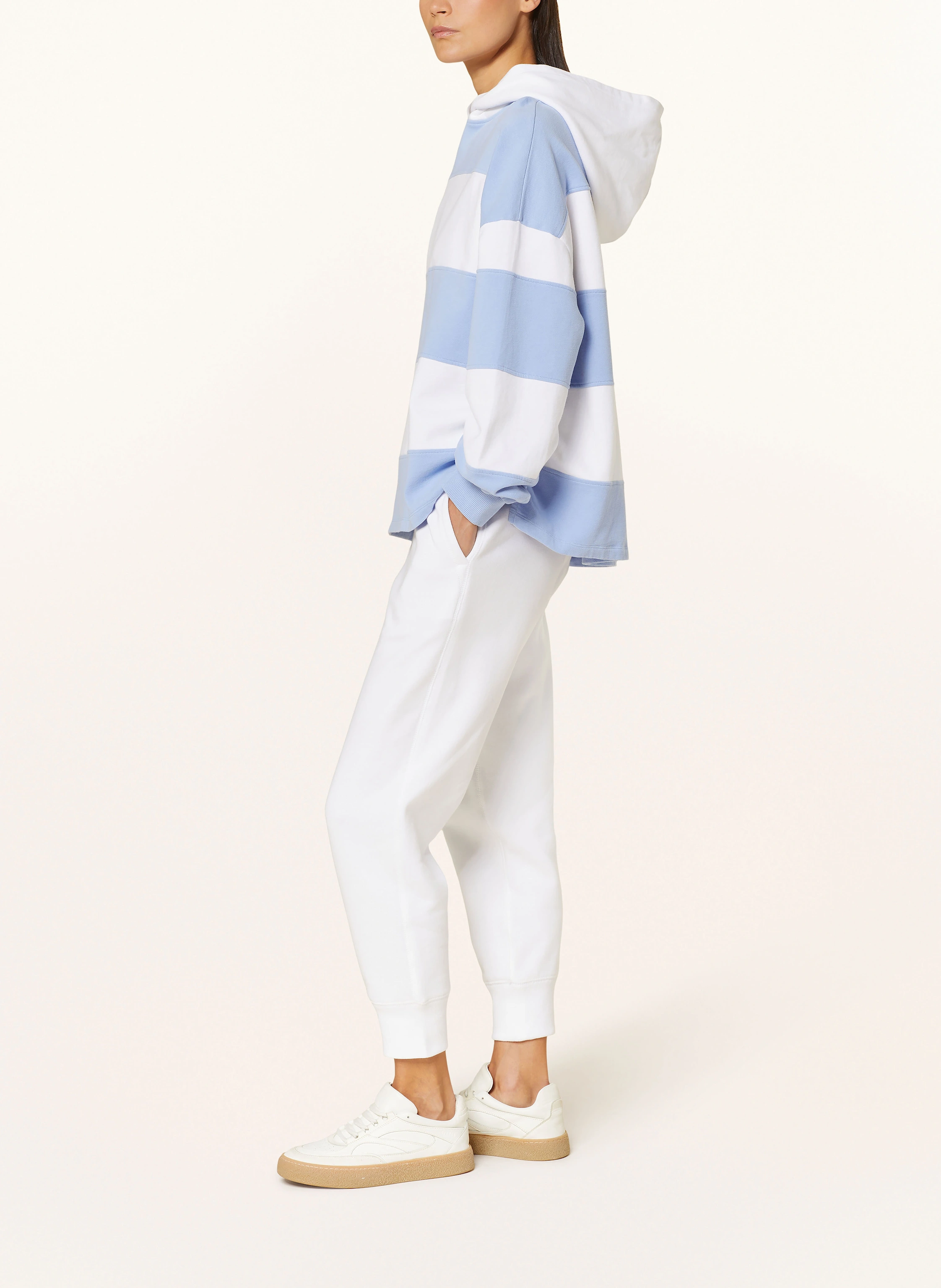 Juvia Hoodie CAREN