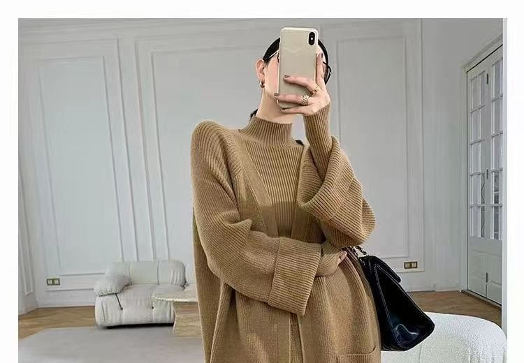 Cossita - Set: Top met lange mouwen en mockneck, gebreide top + wijd uitlopende broek + effen vest