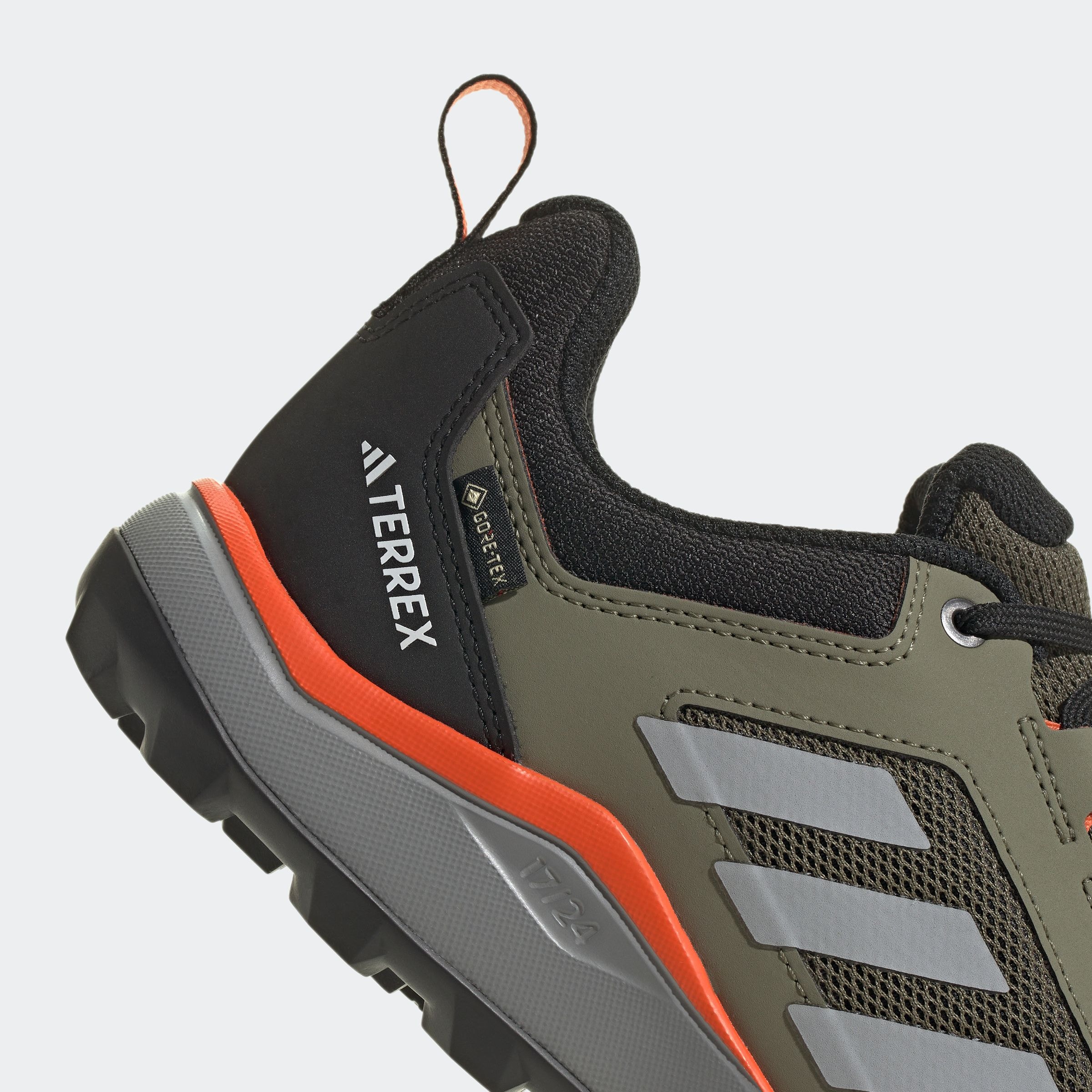 adidas TERREX Trailrunningschuh »TRACEROCKER 2.0 GORE-TEX«  wasserdicht