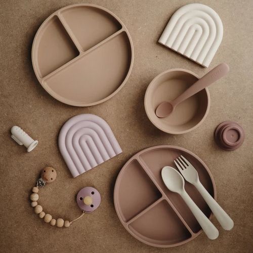 Mushie siliconen kinderkom met zuignap - blush