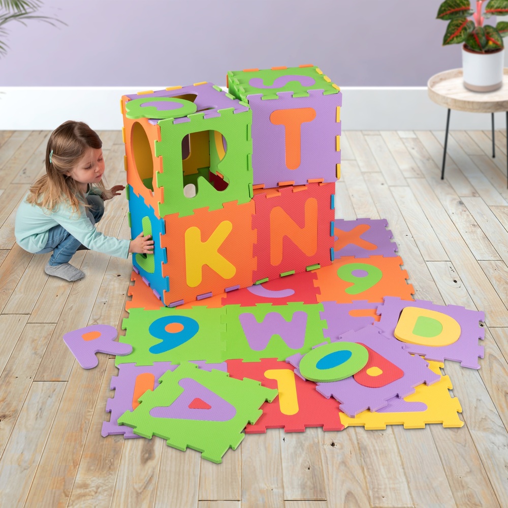 Play Factory 36-teiliges Alphabet- und Zahlenpuzzle aus Schaumstoff – Spielmatte