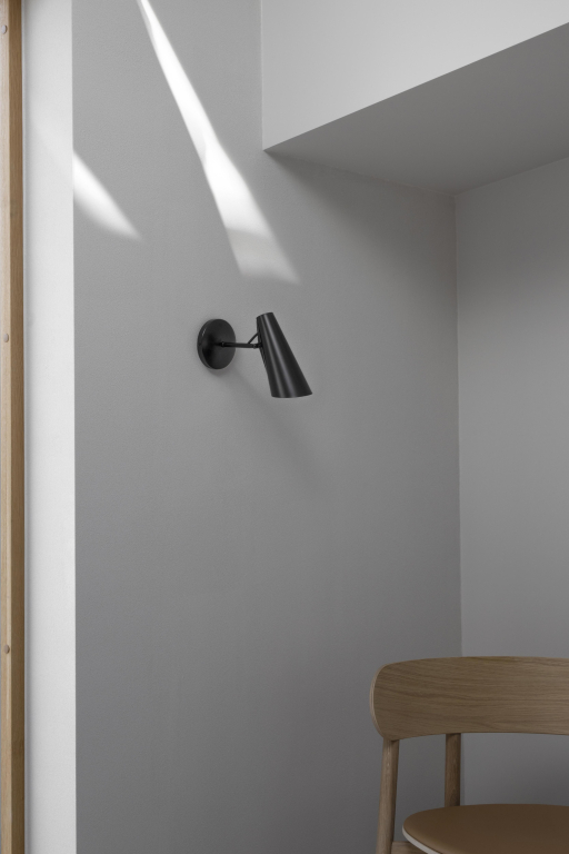 Northern Birdy Short wandlamp zwart