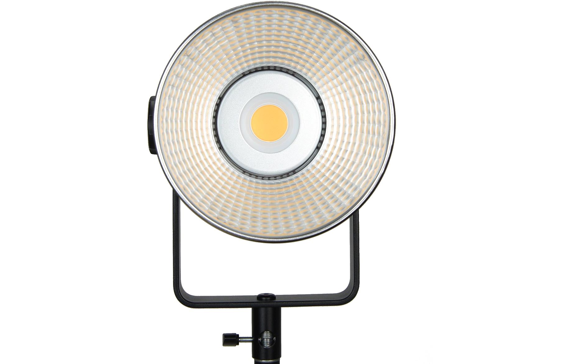 Blitzgerät FV200<br>Vielseitige Studioleuchte mit Blitz- und Daürlichtfunktion