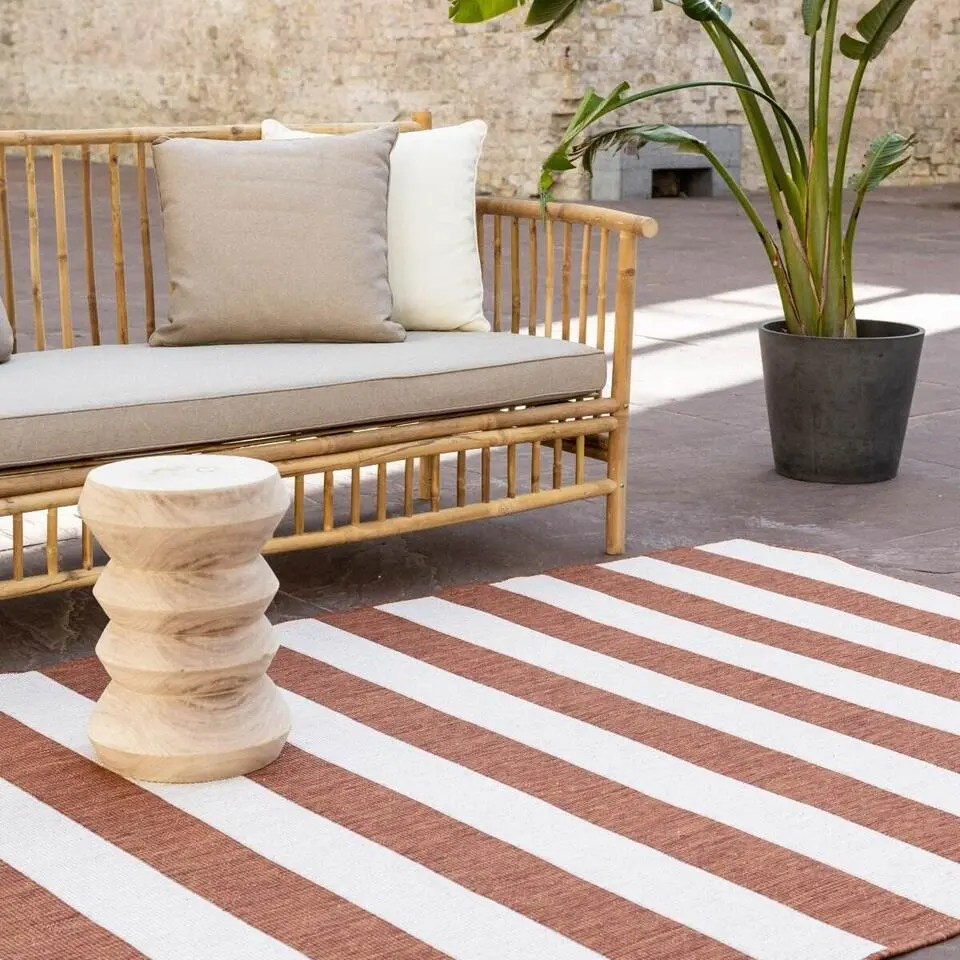 Interieur05 Buitenkleed Stripes roest/wit dubbelzijdig - 340 x 240 cm