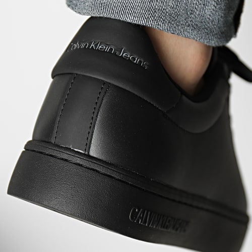Baskets Classic Cupsole 0715 Triple Black