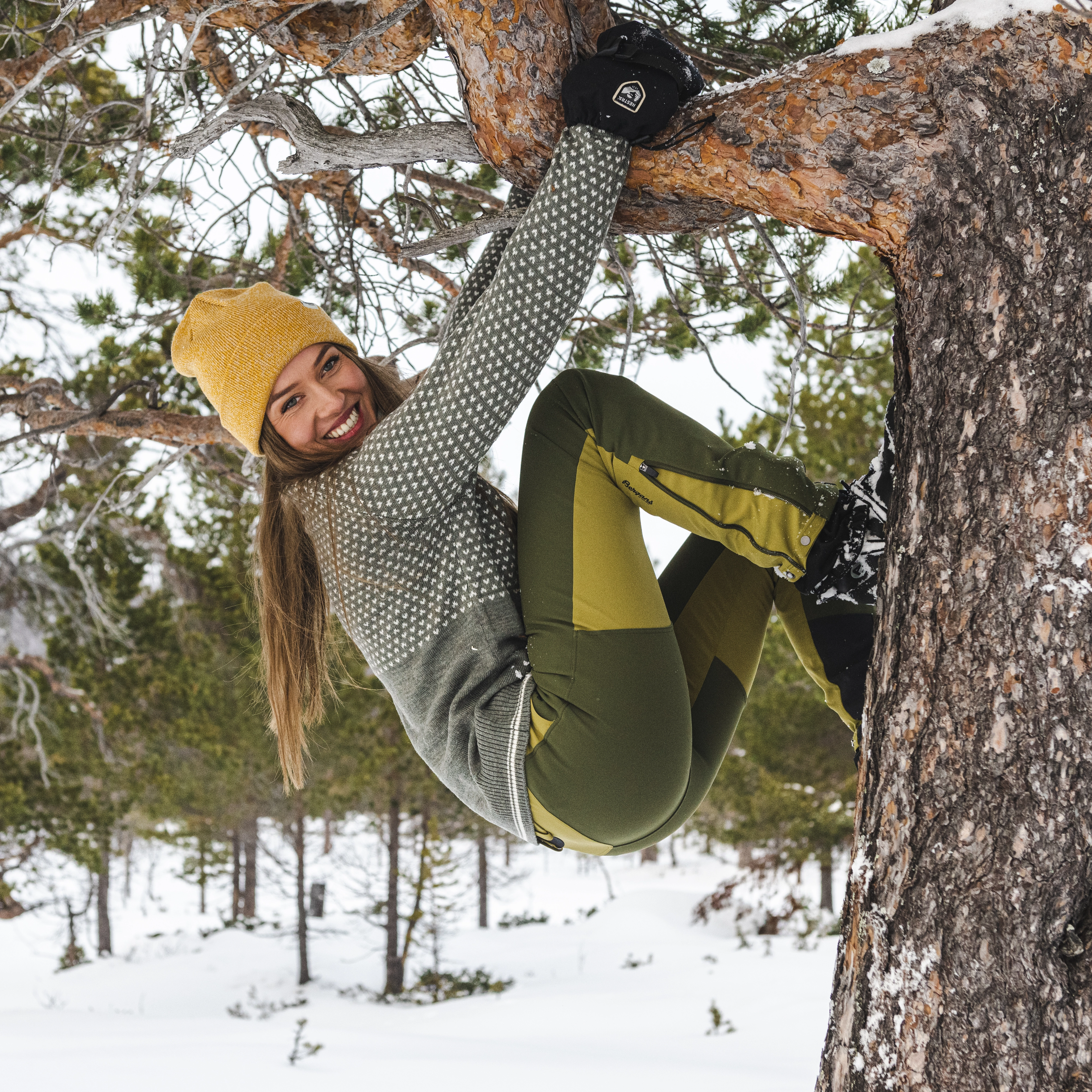 Istjern Warm Flex W Pant Dark Olive Green / Olive Green