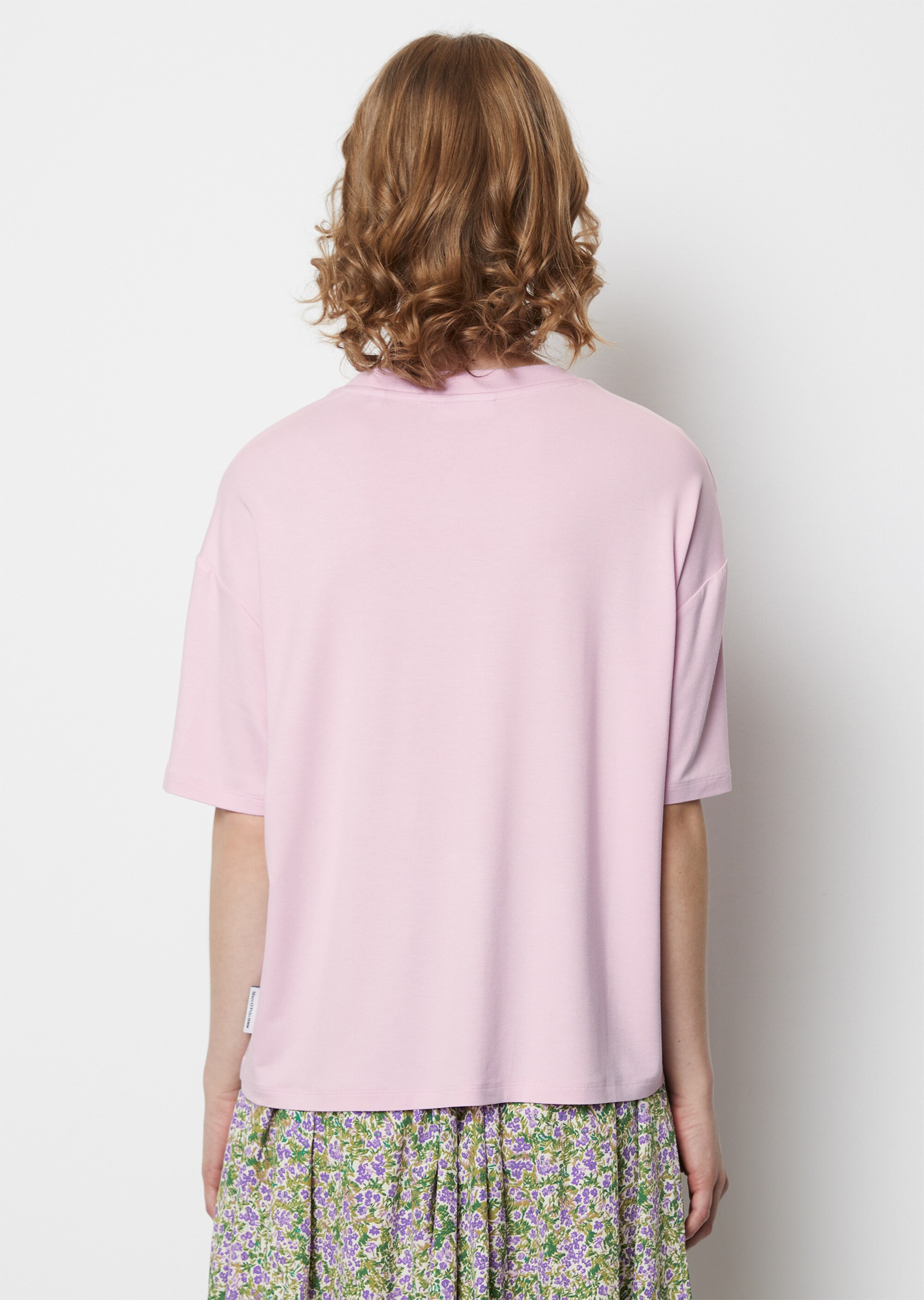 T-Shirt relaxedaus fließendem Viskose-Jersey
