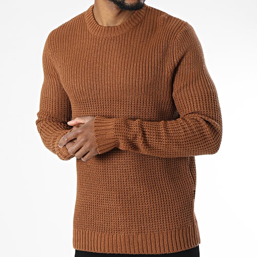 Pull Adams Camel